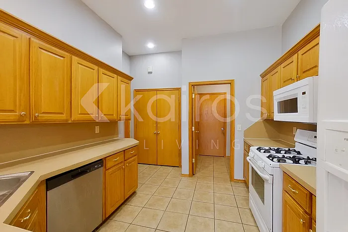 2809 SE 96th St — Photo 4