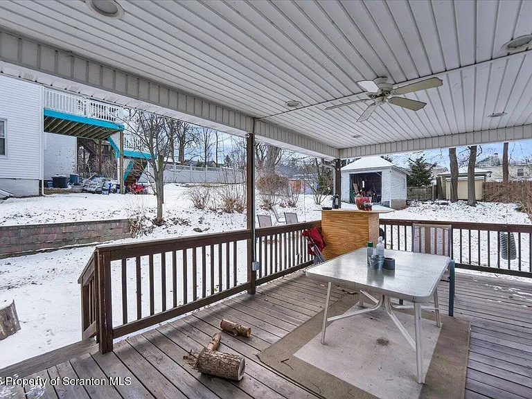 1026 Fairfield St — Photo 20