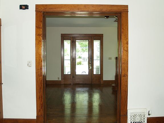 entry viewed from dinig rm