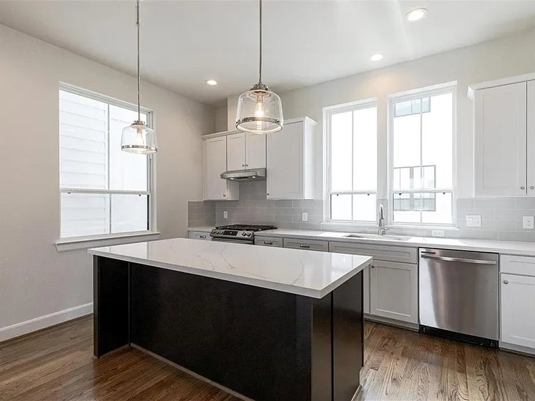 2802 Grand Fountains Dr #F — Photo 20