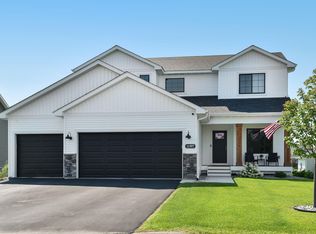 11597 8th St NE, Hanover, MN 55341
