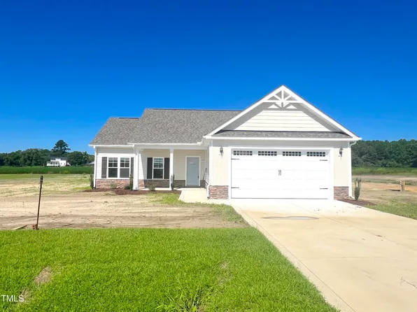 117 Emerson Fields Dr, Princeton, NC 27569