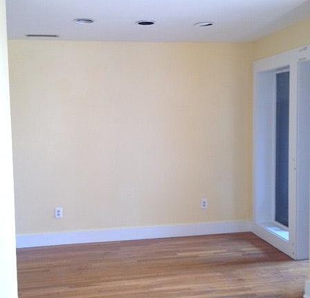Dining Room/Porch