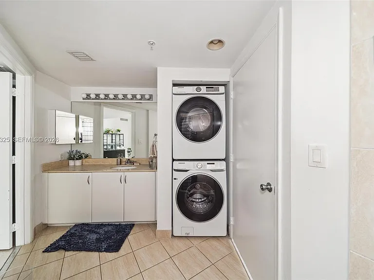 1750 N Bayshore Dr #4315 — Photo 19