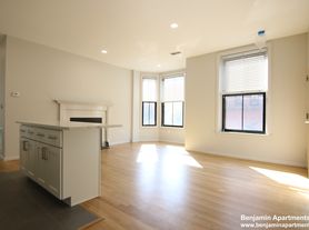 151 W Brookline St