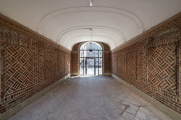 Rented by Joel Scharf, LREB | media 20