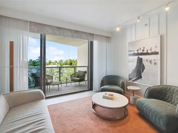 2201 Collins Ave ##327, Miami Beach, FL 33139