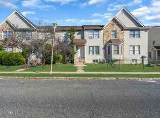 21 Kletsk Hill Rd, Lakewood, NJ 08701