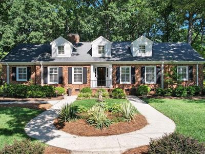 711 Pebble Dr, Greensboro, NC, 27410