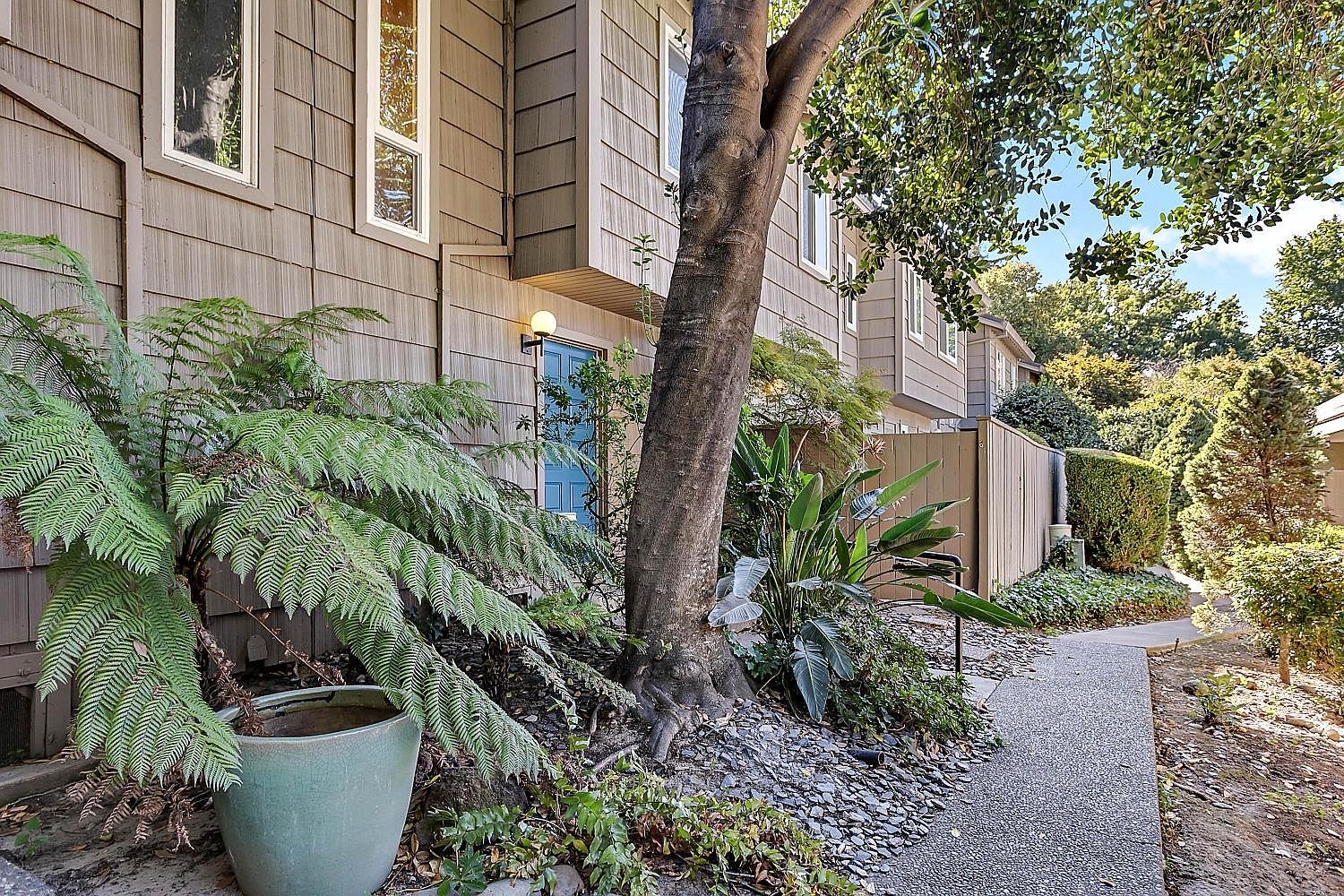 714 Commons Dr, Sacramento, CA 95825 Zillow