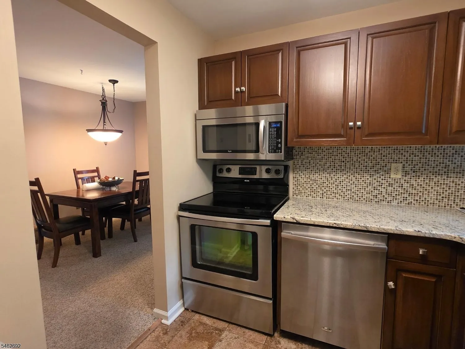 1 bed, 1.0 bath, $2,300 — Photo 3