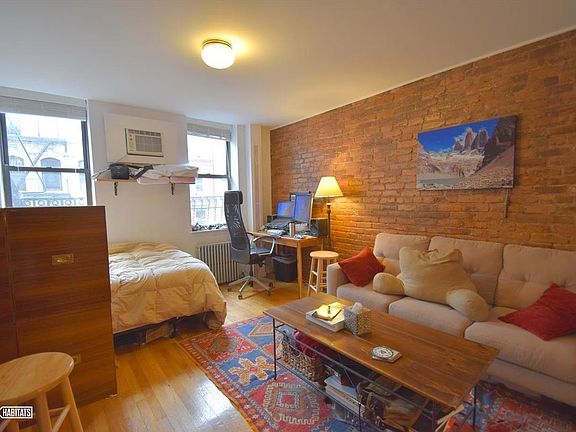 5th image of 515 E 12th St APT 11