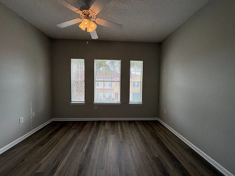 12021 Villanova Dr #112 — Photo 21
