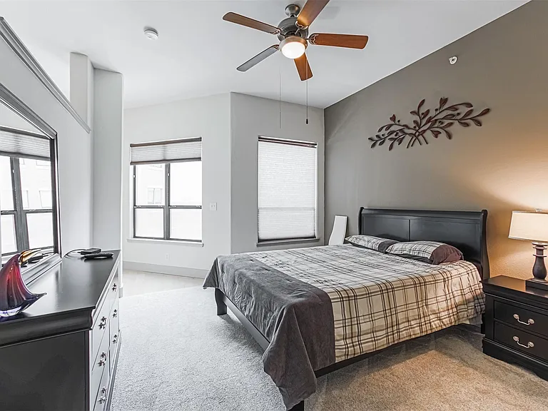 1901 Post Oak Blvd #3115 — Photo 8