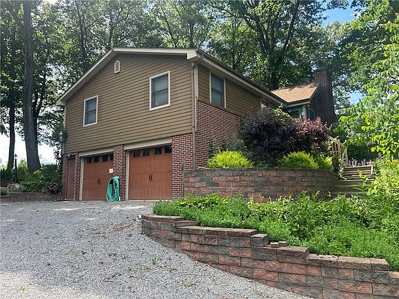 2nd image of 108 Needham Dr