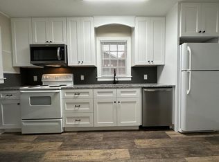 308 Aden St #A, Paris, TN 38242