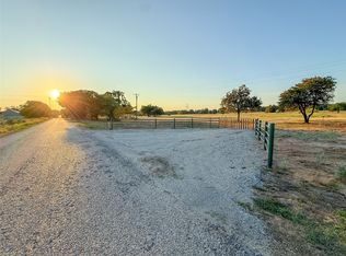 455 County Road 1650, Chico, TX 76431