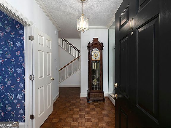 3rd image of 5996 Mitchell Rd APT 11