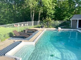 96 Alderwood Rd, Auburn, ME 04210