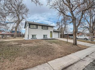 369 S Ursula Way, Aurora, CO 80012