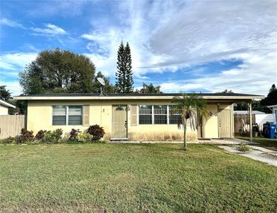 5803 17th St W, Bradenton, FL, 34207