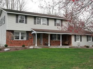 130 E Gate Rd, Camillus, NY 13031