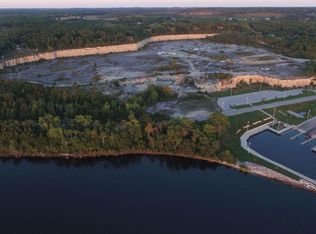 Quarry Bluff Ct #27, Sturgeon Bay, WI 54235