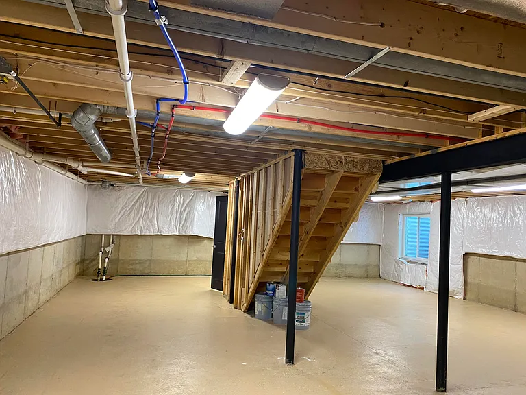 9915 Wayne Rd — Photo 35
