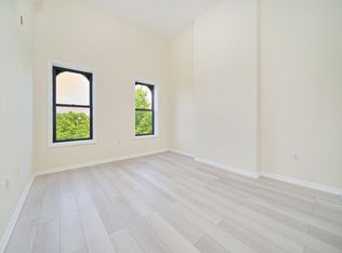 698 Hancock St APT 3L, Brooklyn, NY 11233