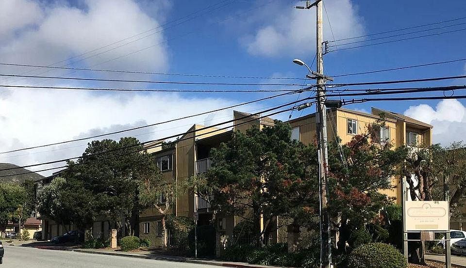 1st image of 314 Willow Ave #5