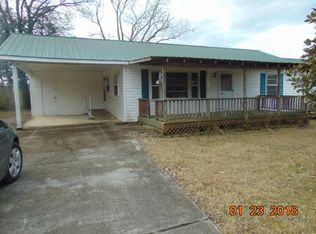 128 Perry Dr, Harriman, TN 37748