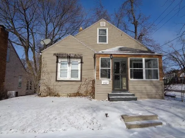 2342 17th Ave, Rockford, IL 61104
