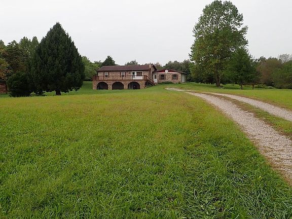 2nd image of 160 Carter Dr