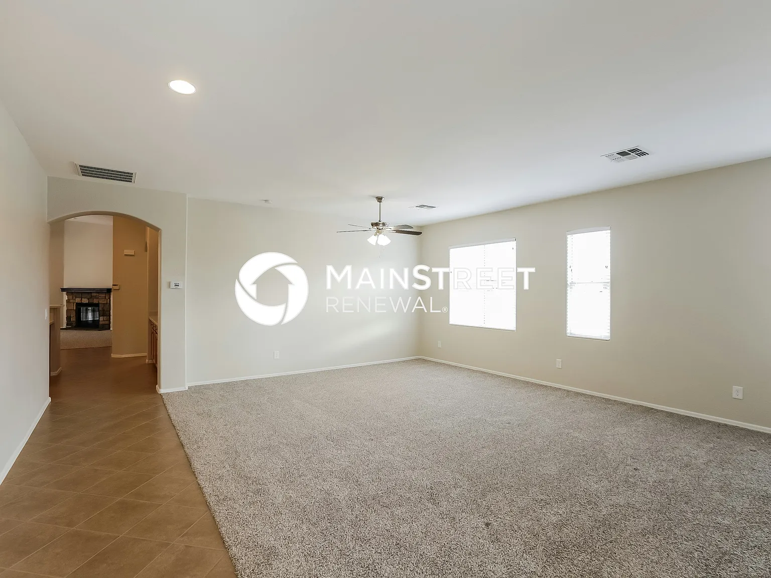 18512 W Port Au Prince Ln — Photo 4