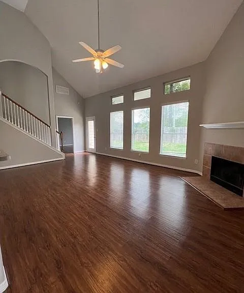 9219 Hidden Lake Cir E — Photo 4