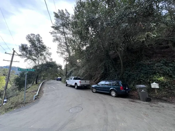 0 Valley View Rd, Oakland, CA 94611