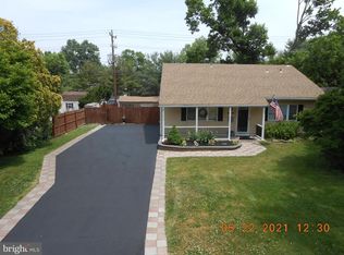 22 Mattei Ln, Newark, DE 19713