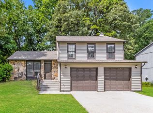 1591 Pecan Log Pl, Austell, GA 30168