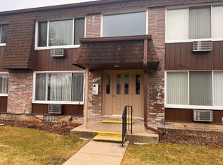 30221 Utica Rd APT 121C, Roseville, MI 48066