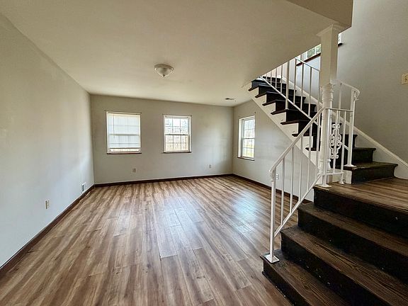 2nd image of 309 Missouri Ave