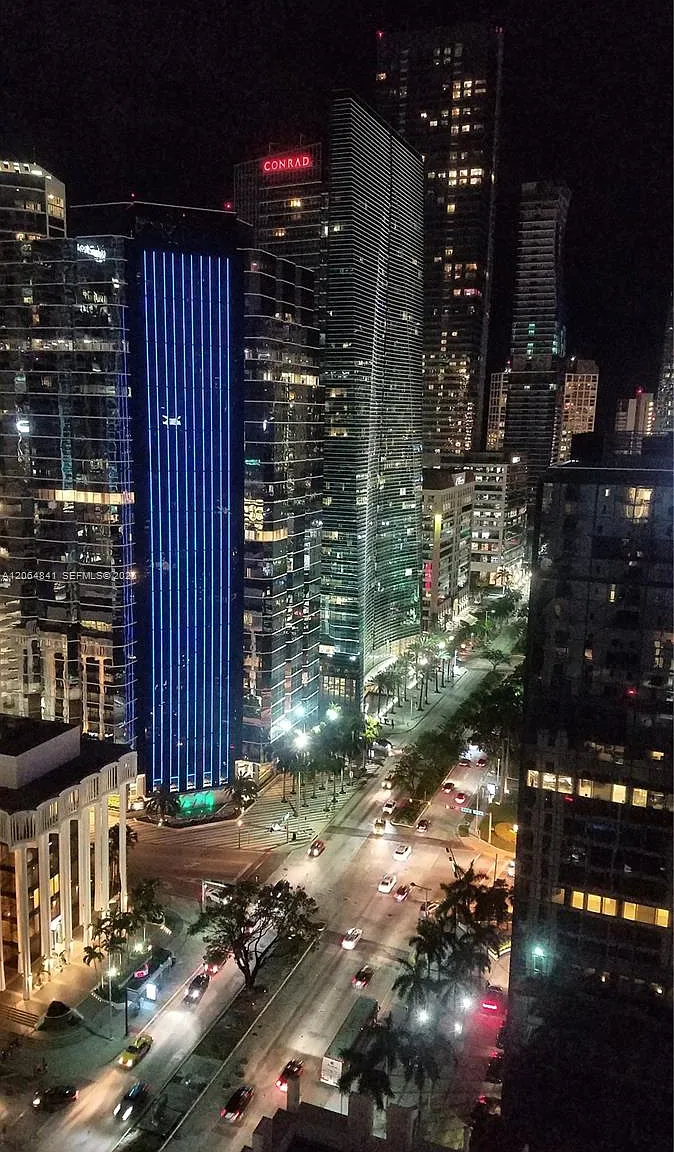 1060 Brickell Condo — Photo 1