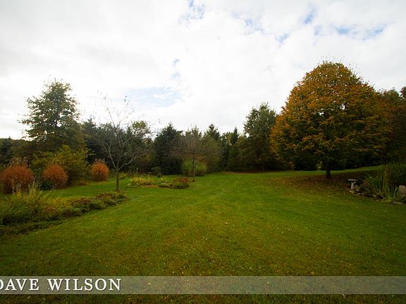 5th image of 7976 Hickory Dr NE