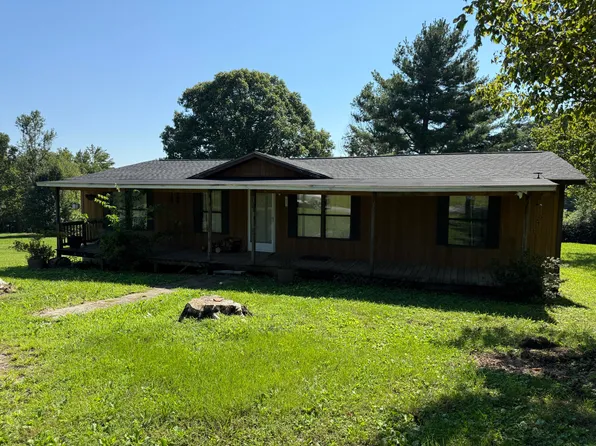 9844 Granny Walker Cemetery Rd, Soddy Daisy, TN 37379