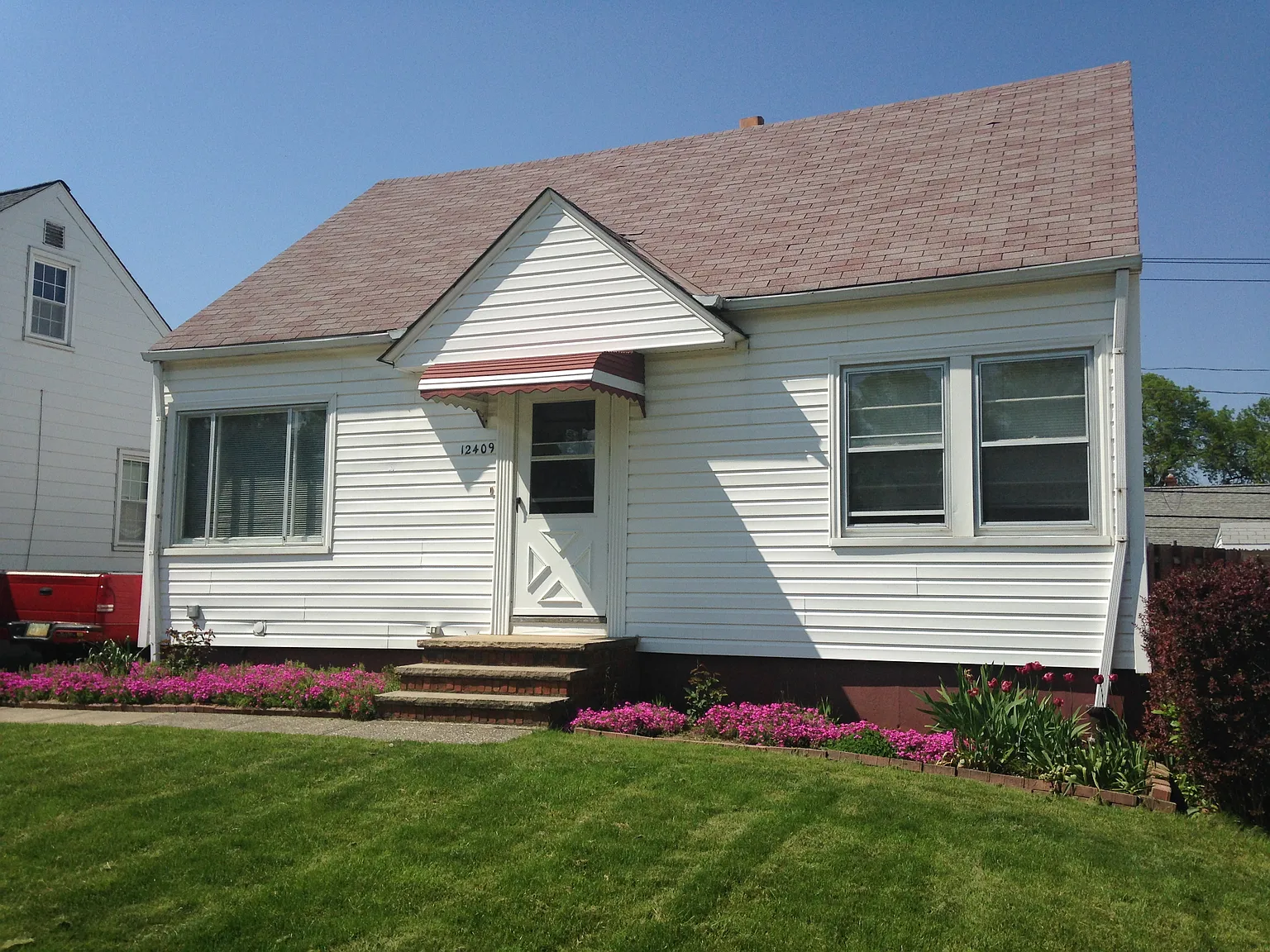 12409 Shady Oak Blvd photo 1