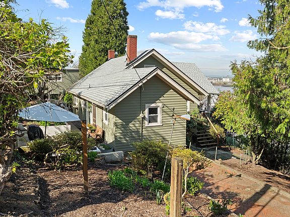 5th image of 9685 NW Saint Helens Rd