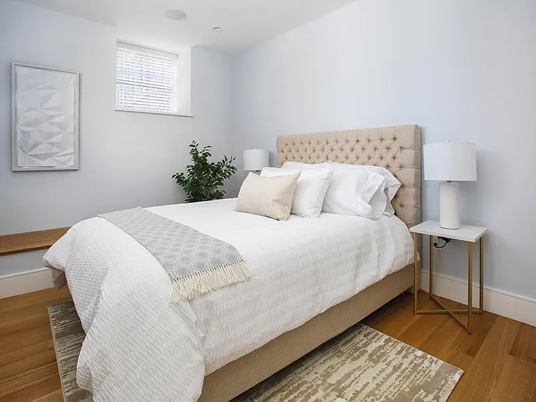 373 Harvard St #2 — Photo 4