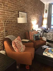 Rented by Addison Property Group