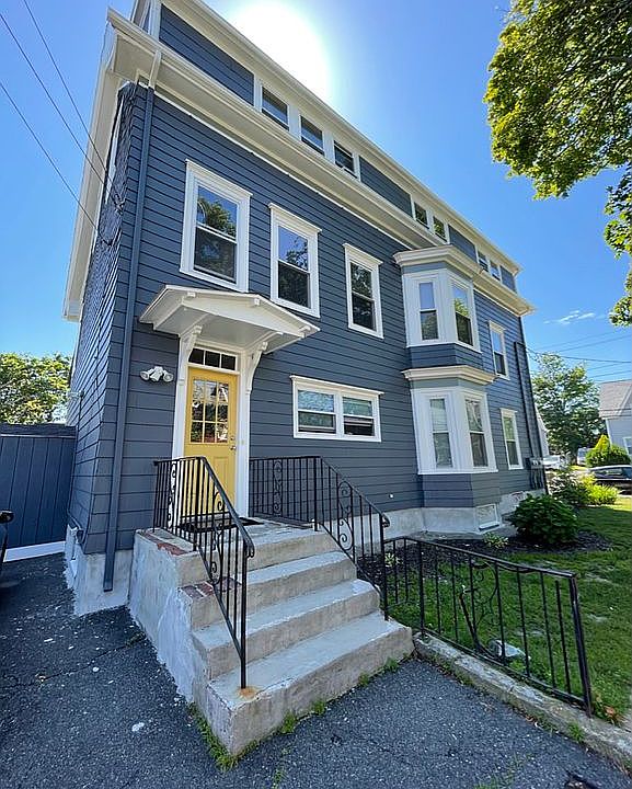 2nd image of 16 Garland St #2