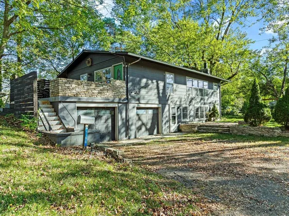 718 N Main St, Marysville, OH 43040