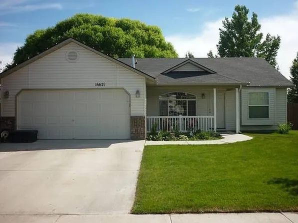 16621 N Windsor Ln, Nampa, ID 83687